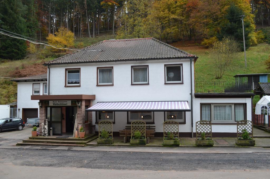 Hotel Restaurant Waldschloessel Speyerbrunn 外观 照片